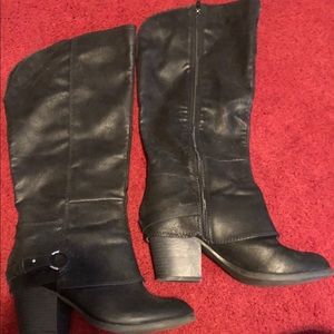 Fergalicious by Fergie tall boots size 9 WC